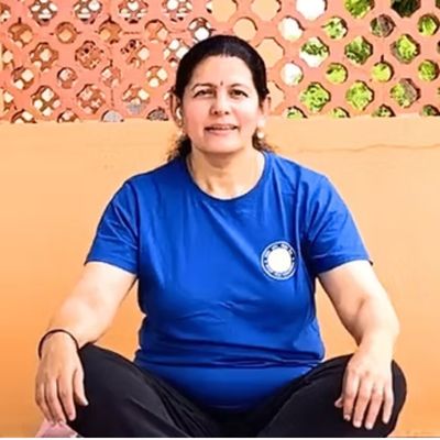 Bharat-YogaVidya-Kendra-Instructors-Shubha-Chetan_
